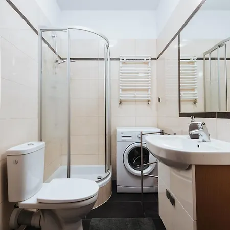 5 Wielopole Apartment